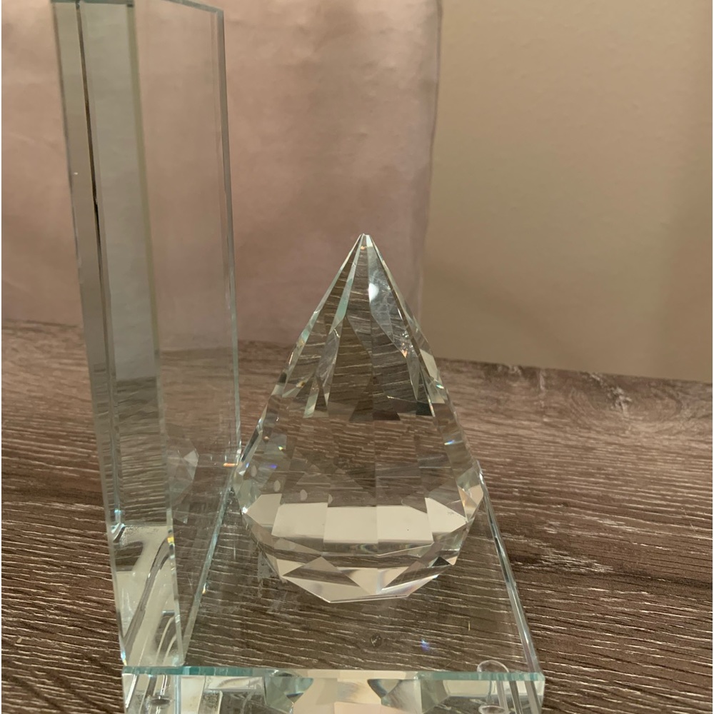 Elsieelee Clear Bookend